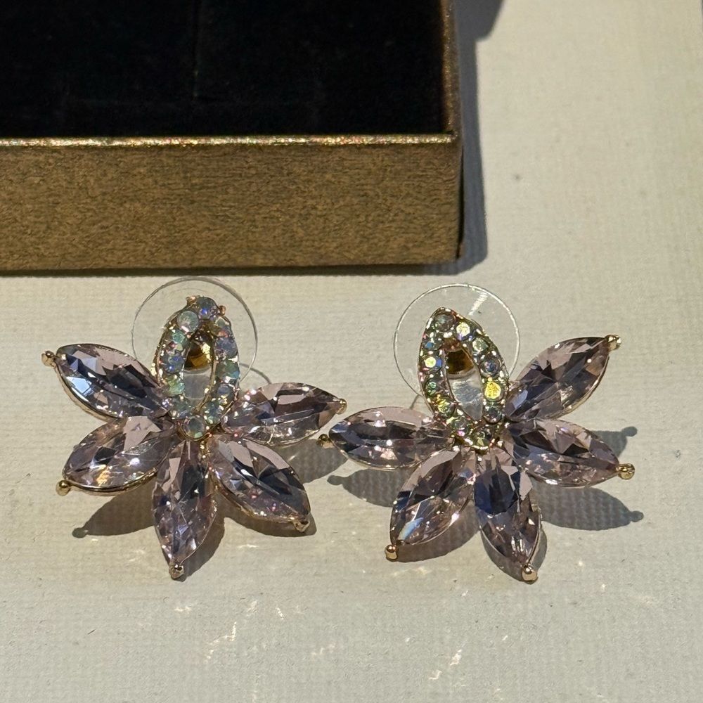 NEW Nordstrom Purple and Gold Floral Earrings